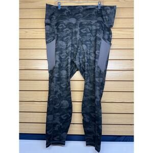 Fabletics On-The-Go PowerHold High-Waisted Camo Leggings Size 4XL NWOT